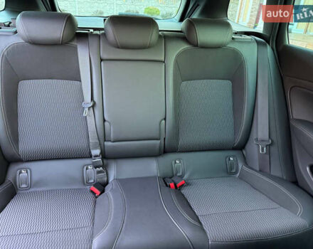 Черный Опель Инсигния, объемом двигателя 1.96 л и пробегом 171 тыс. км за 18900 $, фото 17 на Automoto.ua