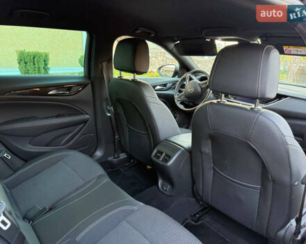 Черный Опель Инсигния, объемом двигателя 1.96 л и пробегом 171 тыс. км за 18900 $, фото 7 на Automoto.ua