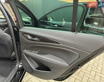 Чорний Опель Інсігнія, об'ємом двигуна 1.96 л та пробігом 213 тис. км за 18422 $, фото 39 на Automoto.ua