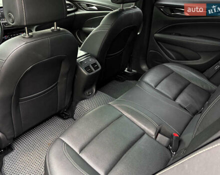 Чорний Опель Інсігнія, об'ємом двигуна 2 л та пробігом 167 тис. км за 22900 $, фото 31 на Automoto.ua