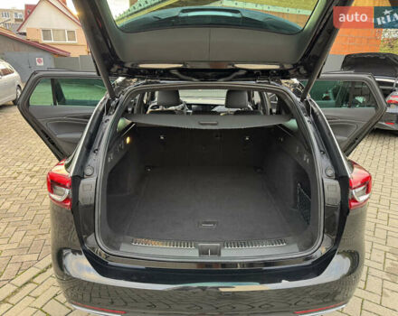 Чорний Опель Інсігнія, об'ємом двигуна 1.96 л та пробігом 213 тис. км за 18422 $, фото 36 на Automoto.ua