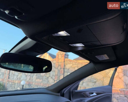 Черный Опель Инсигния, объемом двигателя 1.96 л и пробегом 171 тыс. км за 18900 $, фото 9 на Automoto.ua