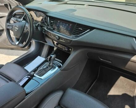 Черный Опель Инсигния, объемом двигателя 2 л и пробегом 25 тыс. км за 18400 $, фото 6 на Automoto.ua