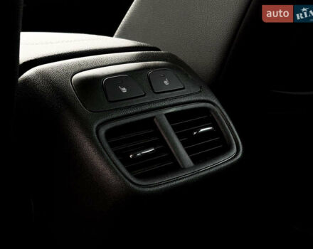 Чорний Опель Інсігнія, об'ємом двигуна 2 л та пробігом 167 тис. км за 22900 $, фото 33 на Automoto.ua