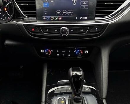 Черный Опель Инсигния, объемом двигателя 1.96 л и пробегом 168 тыс. км за 18800 $, фото 11 на Automoto.ua