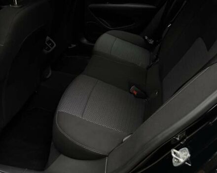 Черный Опель Инсигния, объемом двигателя 1.96 л и пробегом 168 тыс. км за 18800 $, фото 17 на Automoto.ua