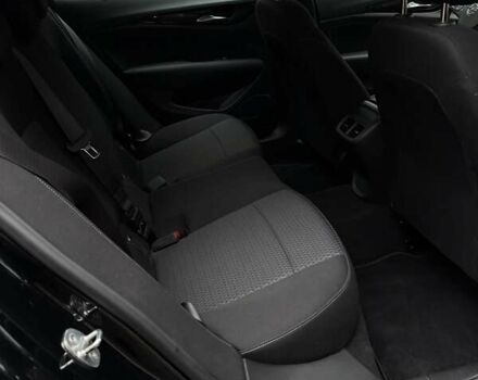 Черный Опель Инсигния, объемом двигателя 1.96 л и пробегом 168 тыс. км за 18800 $, фото 18 на Automoto.ua