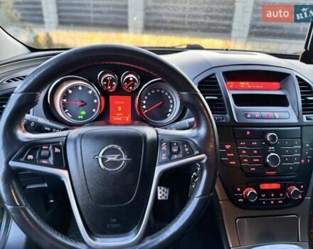 Черный Опель Инсигния, объемом двигателя 1.96 л и пробегом 242 тыс. км за 6999 $, фото 15 на Automoto.ua