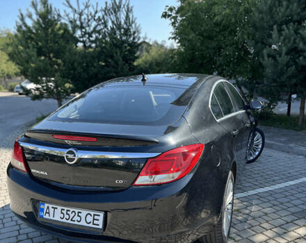 Чорний Опель Інсігнія, об'ємом двигуна 2 л та пробігом 312 тис. км за 8900 $, фото 6 на Automoto.ua