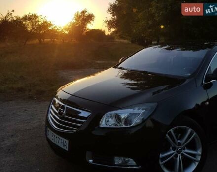 Черный Опель Инсигния, объемом двигателя 1.96 л и пробегом 347 тыс. км за 8300 $, фото 1 на Automoto.ua