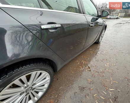 Черный Опель Инсигния, объемом двигателя 1.96 л и пробегом 266 тыс. км за 7700 $, фото 11 на Automoto.ua