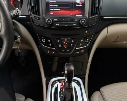 Чорний Опель Інсігнія, об'ємом двигуна 1.96 л та пробігом 260 тис. км за 11000 $, фото 11 на Automoto.ua