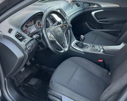 Черный Опель Инсигния, объемом двигателя 1.96 л и пробегом 196 тыс. км за 10999 $, фото 7 на Automoto.ua