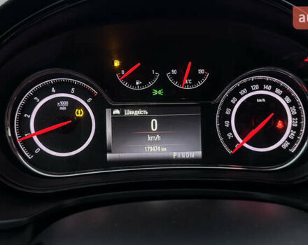 Черный Опель Инсигния, объемом двигателя 1.96 л и пробегом 179 тыс. км за 11900 $, фото 11 на Automoto.ua