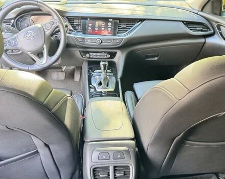 Черный Опель Инсигния, объемом двигателя 1.96 л и пробегом 118 тыс. км за 19900 $, фото 5 на Automoto.ua