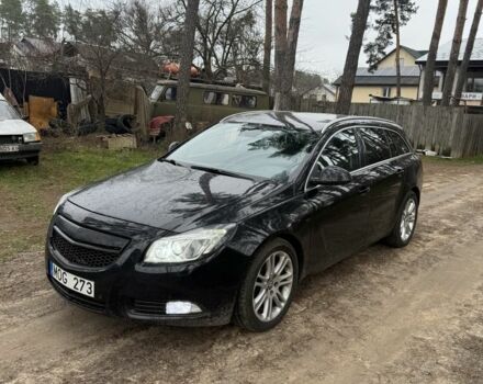 Чорний Опель Інсігнія, об'ємом двигуна 2 л та пробігом 330 тис. км за 2750 $, фото 1 на Automoto.ua