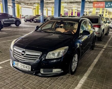 Чорний Опель Інсігнія, об'ємом двигуна 2 л та пробігом 288 тис. км за 6500 $, фото 1 на Automoto.ua