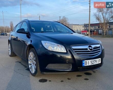 Черный Опель Инсигния, объемом двигателя 1.6 л и пробегом 236 тыс. км за 7100 $, фото 1 на Automoto.ua