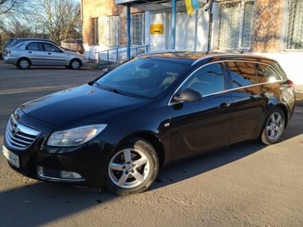 Чорний Опель Інсігнія, об'ємом двигуна 1.6 л та пробігом 235 тис. км за 5850 $, фото 1 на Automoto.ua