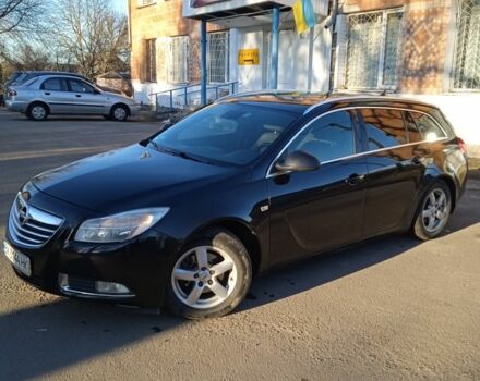 Чорний Опель Інсігнія, об'ємом двигуна 1.6 л та пробігом 235 тис. км за 5850 $, фото 1 на Automoto.ua