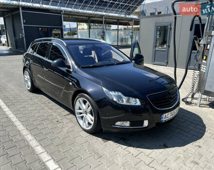 Черный Опель Инсигния, объемом двигателя 1.96 л и пробегом 200 тыс. км за 8700 $, фото 1 на Automoto.ua