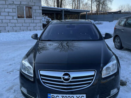Чорний Опель Інсігнія, об'ємом двигуна 2 л та пробігом 188 тис. км за 7600 $, фото 1 на Automoto.ua