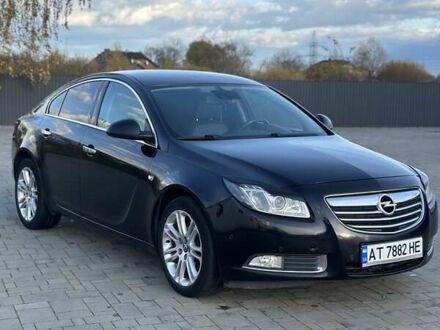 Черный Опель Инсигния, объемом двигателя 2 л и пробегом 290 тыс. км за 7900 $, фото 1 на Automoto.ua