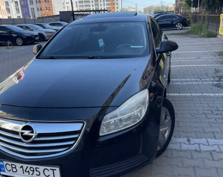 Чорний Опель Інсігнія, об'ємом двигуна 1.96 л та пробігом 250 тис. км за 6666 $, фото 1 на Automoto.ua