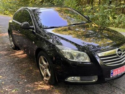 Опель Інсігнія 2009 у Ківерці на Automoto.ua Чорний Опель Інсігнія, об'ємом двигуна 1.8 л та пробігом 165 тис. км за 6200 $, фото 1 на Automoto.ua
