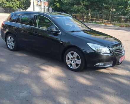 Черный Опель Инсигния, объемом двигателя 2 л и пробегом 269 тыс. км за 8200 $, фото 1 на Automoto.ua