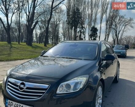 Черный Опель Инсигния, объемом двигателя 1.96 л и пробегом 190 тыс. км за 8600 $, фото 1 на Automoto.ua