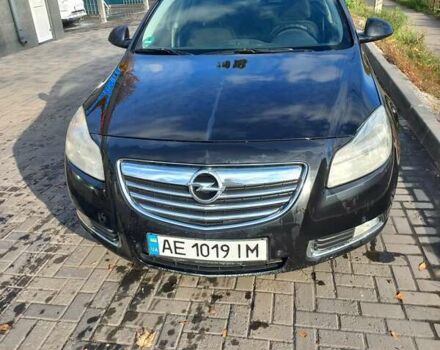 Черный Опель Инсигния, объемом двигателя 1.96 л и пробегом 372 тыс. км за 7200 $, фото 1 на Automoto.ua