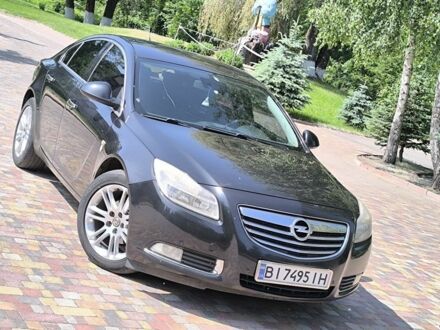 Чорний Опель Інсігнія, об'ємом двигуна 2 л та пробігом 350 тис. км за 7000 $, фото 1 на Automoto.ua