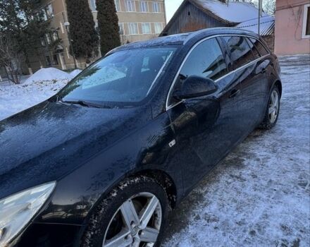 Черный Опель Инсигния, объемом двигателя 2 л и пробегом 273 тыс. км за 3775 $, фото 1 на Automoto.ua