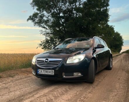 Чорний Опель Інсігнія, об'ємом двигуна 2 л та пробігом 278 тис. км за 6450 $, фото 1 на Automoto.ua