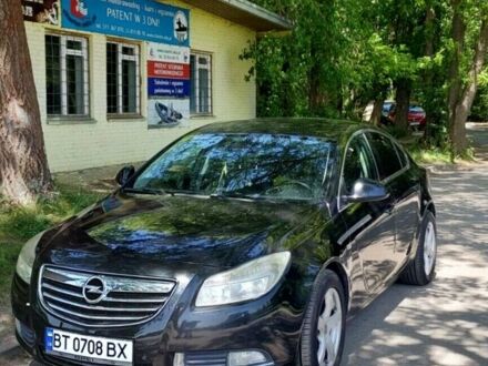 Черный Опель Инсигния, объемом двигателя 2.01 л и пробегом 279 тыс. км за 7000 $, фото 1 на Automoto.ua