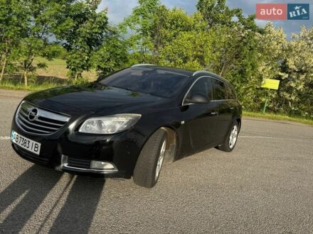 Черный Опель Инсигния, объемом двигателя 1.96 л и пробегом 225 тыс. км за 6850 $, фото 1 на Automoto.ua