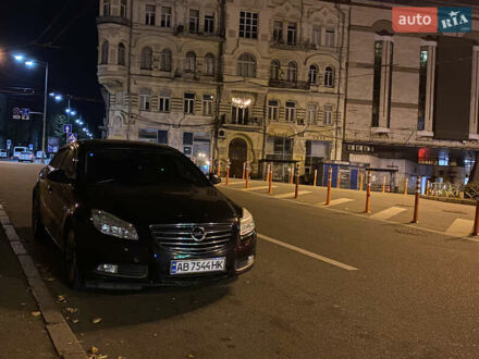 Опель Інсігнія 2011 у Ямполе на Automoto.ua Чорний Опель Інсігнія, об'ємом двигуна 1.4 л та пробігом 200 тис. км за 8500 $, фото 1 на Automoto.ua