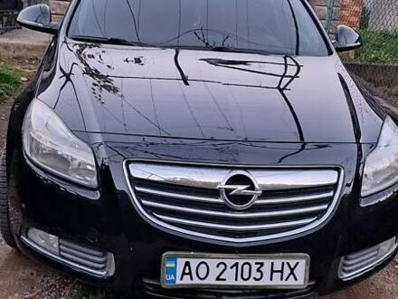 Черный Опель Инсигния, объемом двигателя 2 л и пробегом 244 тыс. км за 8000 $, фото 1 на Automoto.ua