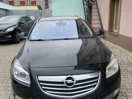 Черный Опель Инсигния, объемом двигателя 2 л и пробегом 350 тыс. км за 7500 $, фото 1 на Automoto.ua