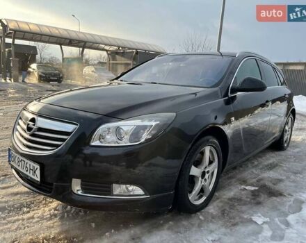 Черный Опель Инсигния, объемом двигателя 2 л и пробегом 298 тыс. км за 6300 $, фото 1 на Automoto.ua