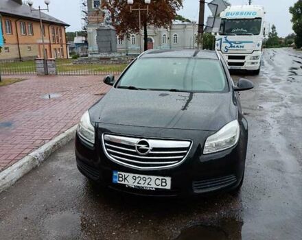 Черный Опель Инсигния, объемом двигателя 1.96 л и пробегом 268 тыс. км за 7550 $, фото 1 на Automoto.ua