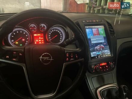 Опель Инсигния 2012 в Львове на Automoto.ua Черный Опель Инсигния, объемом двигателя 1.4 л и пробегом 161 тыс. км за 8200 $, фото 1 на Automoto.ua