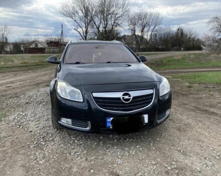 Черный Опель Инсигния, объемом двигателя 2 л и пробегом 200 тыс. км за 9000 $, фото 1 на Automoto.ua