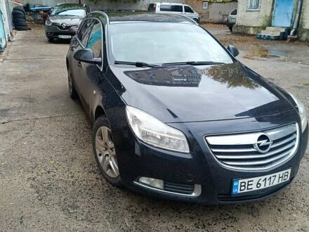 Опель Инсигния 2012 в Южноукраинске на Automoto.ua Черный Опель Инсигния, объемом двигателя 1.96 л и пробегом 270 тыс. км за 7900 $, фото 1 на Automoto.ua