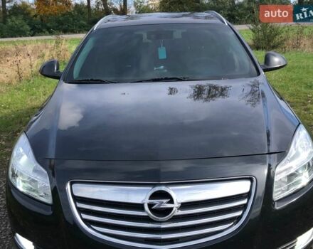 Черный Опель Инсигния, объемом двигателя 1.96 л и пробегом 320 тыс. км за 8000 $, фото 1 на Automoto.ua