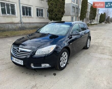 Чорний Опель Інсігнія, об'ємом двигуна 1.96 л та пробігом 300 тис. км за 7600 $, фото 1 на Automoto.ua