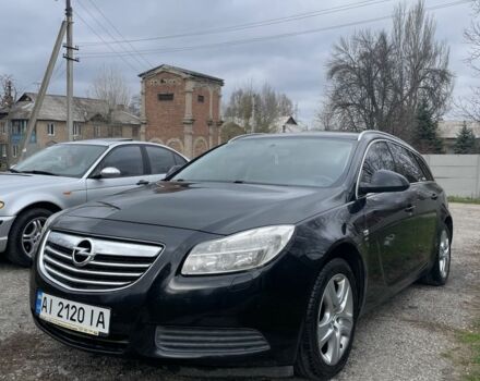 Чорний Опель Інсігнія, об'ємом двигуна 2 л та пробігом 2 тис. км за 7500 $, фото 1 на Automoto.ua