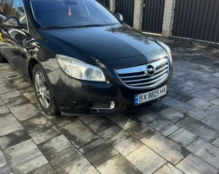 Чорний Опель Інсігнія, об'ємом двигуна 1.96 л та пробігом 260 тис. км за 8500 $, фото 1 на Automoto.ua