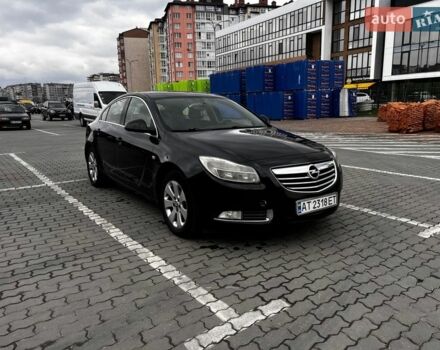 Черный Опель Инсигния, объемом двигателя 2 л и пробегом 261 тыс. км за 6900 $, фото 1 на Automoto.ua